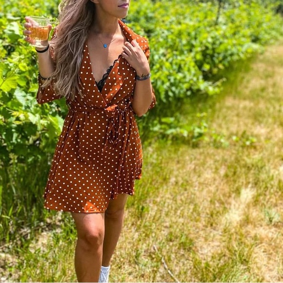 Polka dotted rust mini dress - Picture 1 of 2